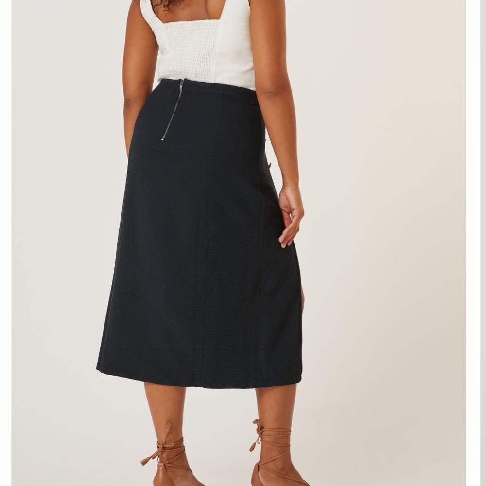 Nwt Anthropologie Dual Split Button Midi Skirt. S… - image 4